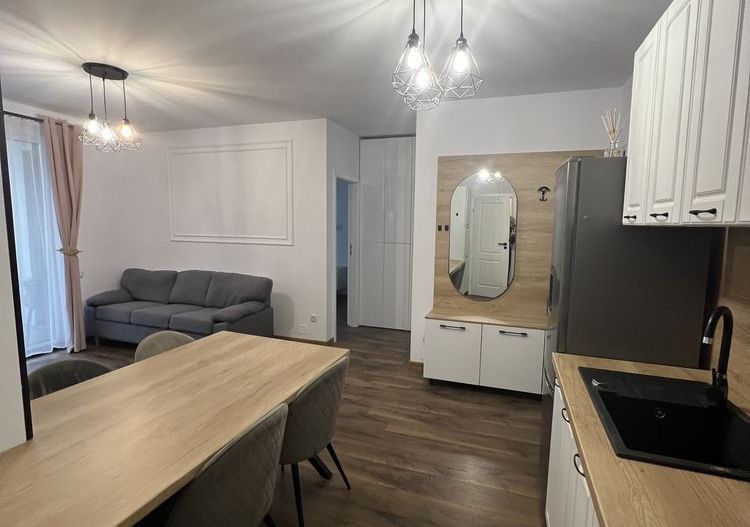 Vand apartament 2 camere - Poză 5
