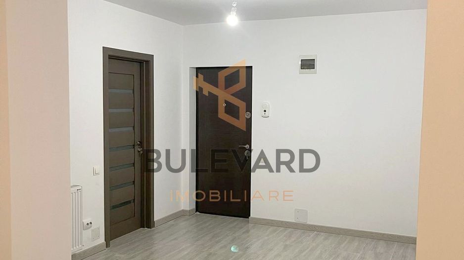 Apartament cu 2 camere + parcare, zona Vivo! - Poză 8