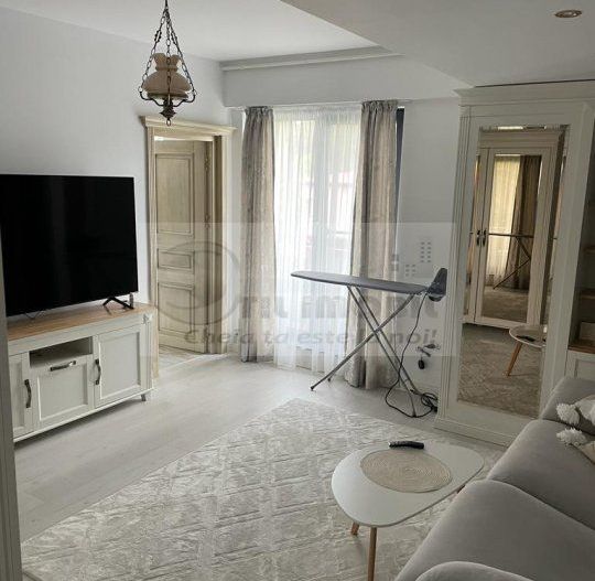 Apartament 2 camere + Loc de parcare- Zona Copou - 600 Euro - Poză 1