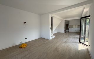 Finisat la cheie. Langa padure. Toate utilitatile - Poză 1