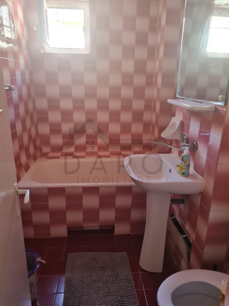 Inchiriez apartament cu 2 camere - Poză 3