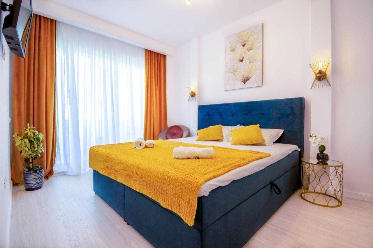 Vand apartament 2 camere cu vedere la mare Mamaia Nord - Poză 6