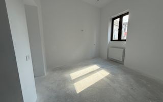 Garsoniera | Etaj 1 | Renovata | La alb | Zona Garii - Poză 1