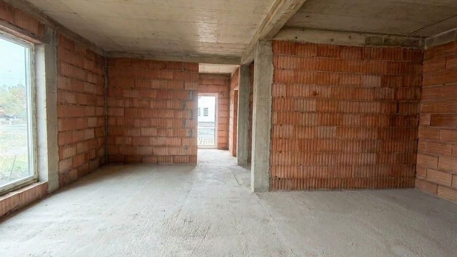 Jumătate de duplex la roșu de vânzare în Giarmata Vii, 129,52 mp utili - Poză 9