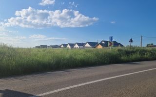 Teren intravilan 4000 mp în Vorovești, Miroslava – ideal investiție sau construcții case - Poză 5