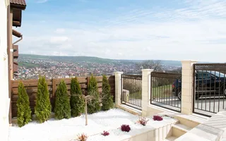 🏡✨ Casă individuală de lux spre închiriere în Gruia – Piscina - Poză 15