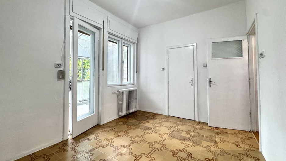 Apartament spațios într-o vilă, cu 2 garaje și terase – zona Iosefin - Poză 17