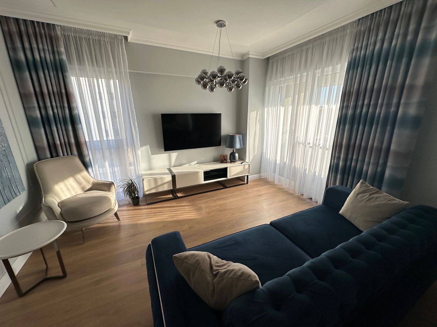 Apartament cu 3 camere - Poză 5