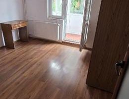 Apartament  4 camere decomandat- Craiovita Noua, zona Scoala 34 - Poză 4