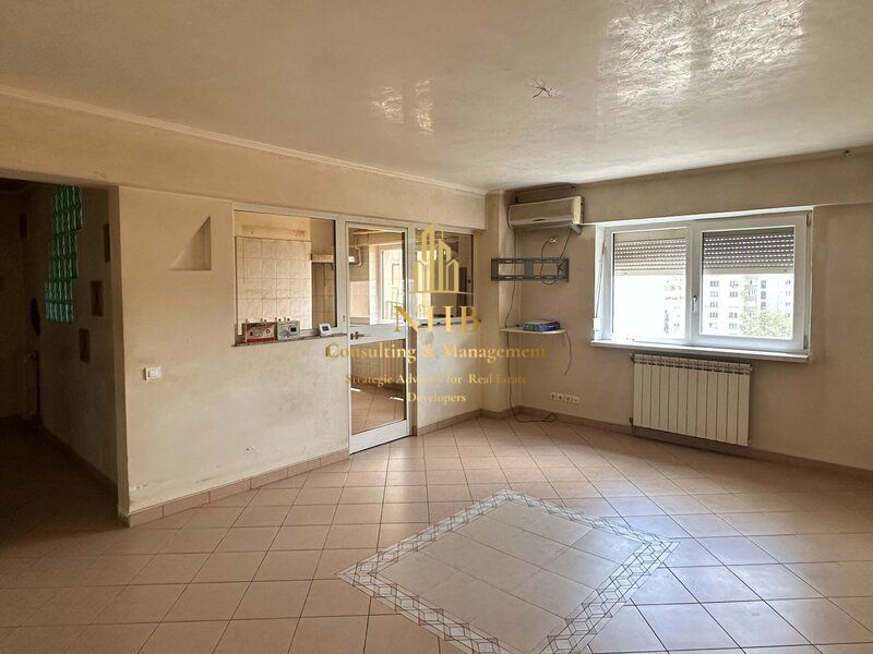 APARTAMENT 4 CAMERE DE VANZARE  Hyperion-Hala Traian - Poză 1