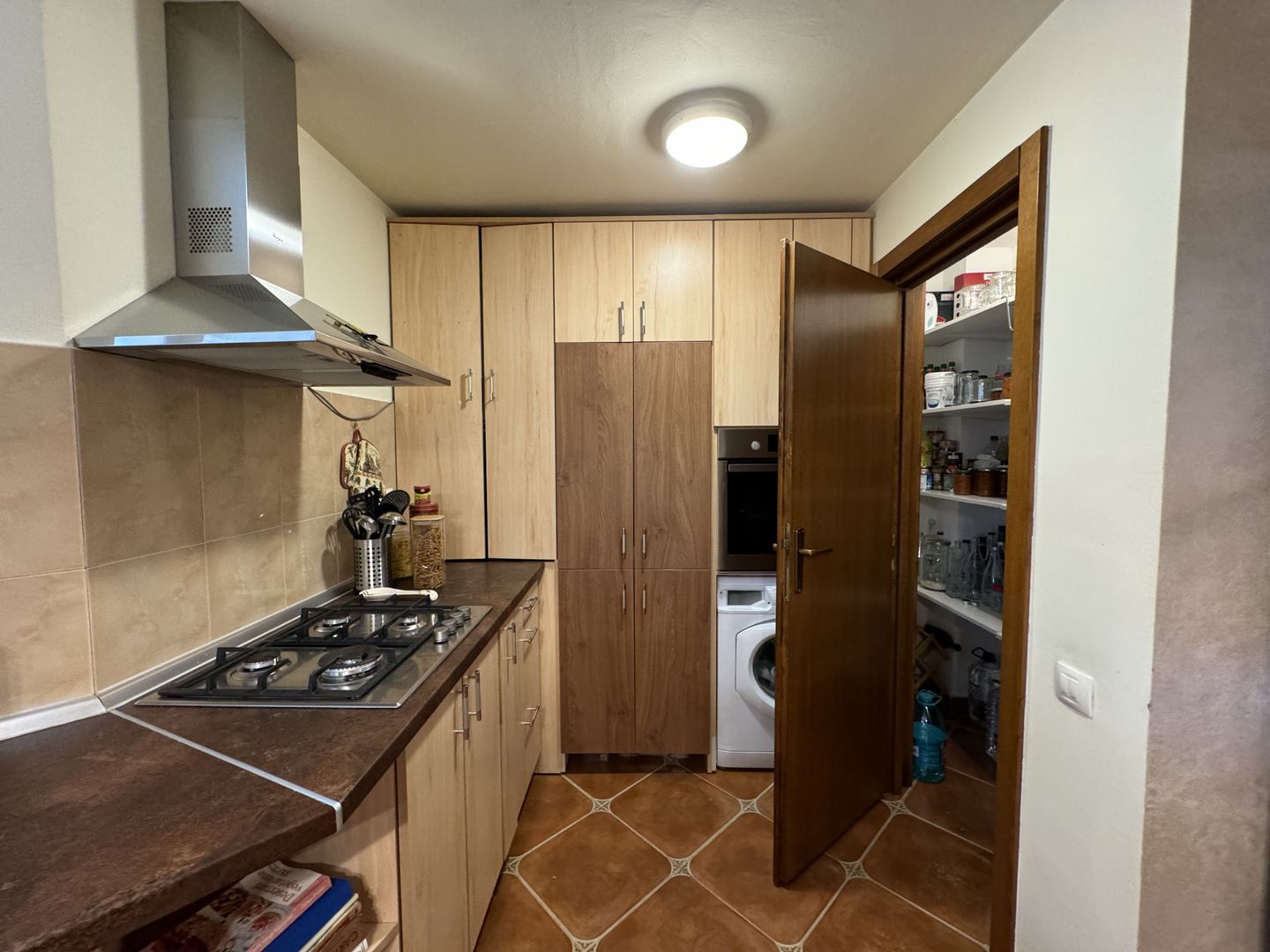 Vila individuală de vânzare în Livezeni, la doi pași de Târgu Mureș | Comision 0 - Poză 12