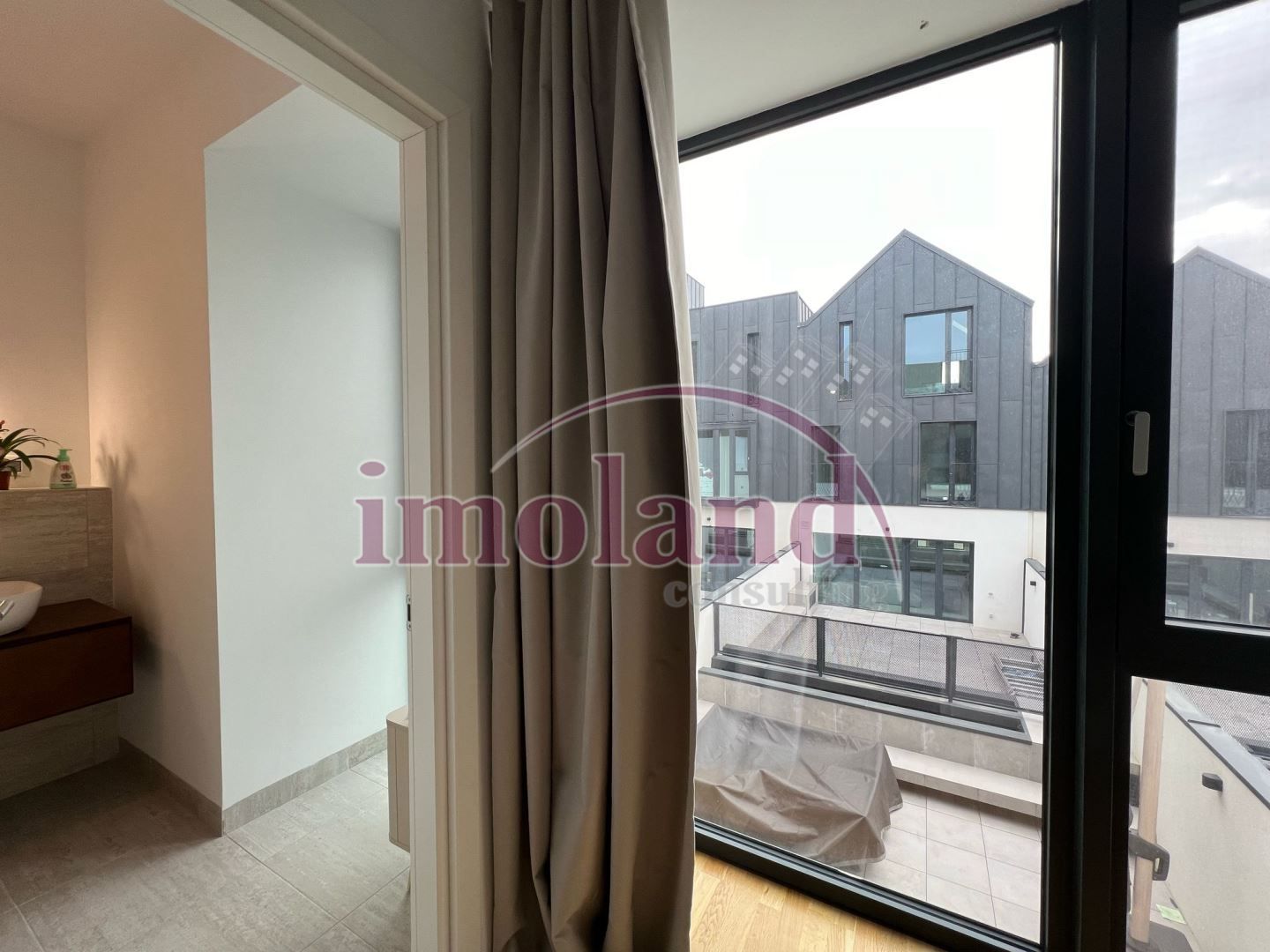 Vanzare - Townhouse 6 camere - mobilat + 2 locuri parcare Avalon Estate - Pipera - Poză 9