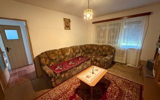Apartament 2 camere, parter - Cugir - Poză 3