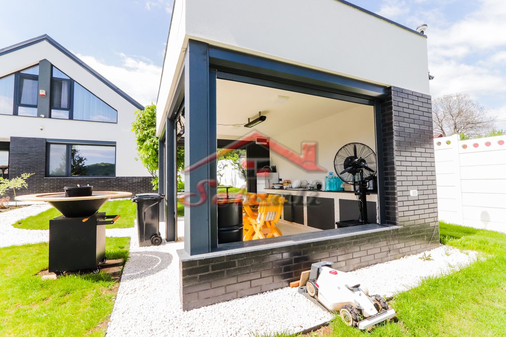 VILĂ MODERNĂ DE LUX CU PISCINĂ, FOTOVOLTAICE ȘI FOIȘOR – BREAZA - Poză 86