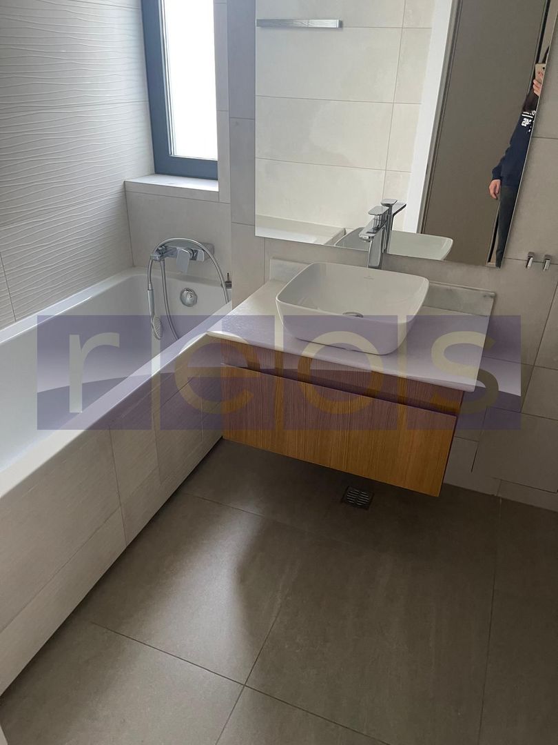 VANZARE APARTAMENT MOBILAT LUX | 3 CAMERE | CURTE 70MP | HERASTRAU | - Poză 12