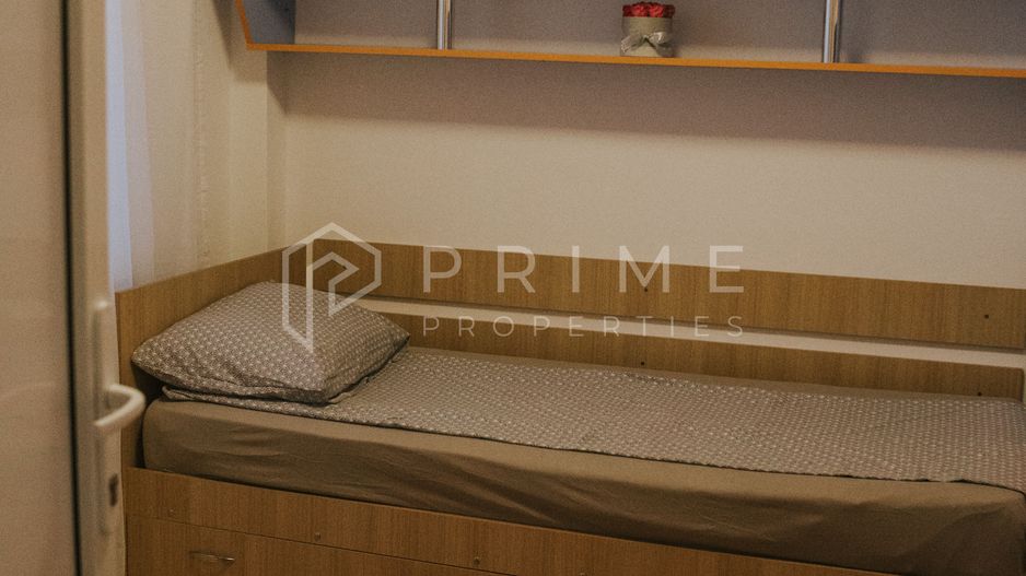 Apartament 3 camere, 70 m² – prima închiriere după renovare, zona Unir - Poză 3