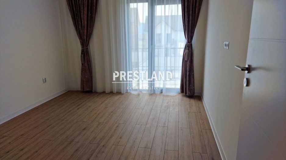 Casă tip duplex , Cristian!! - Poză 2