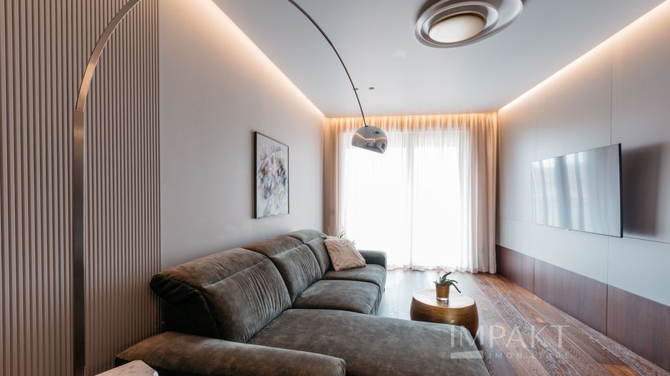 Penthouse extravagant in centrul orasului Cluj- Napoca - Poză 4