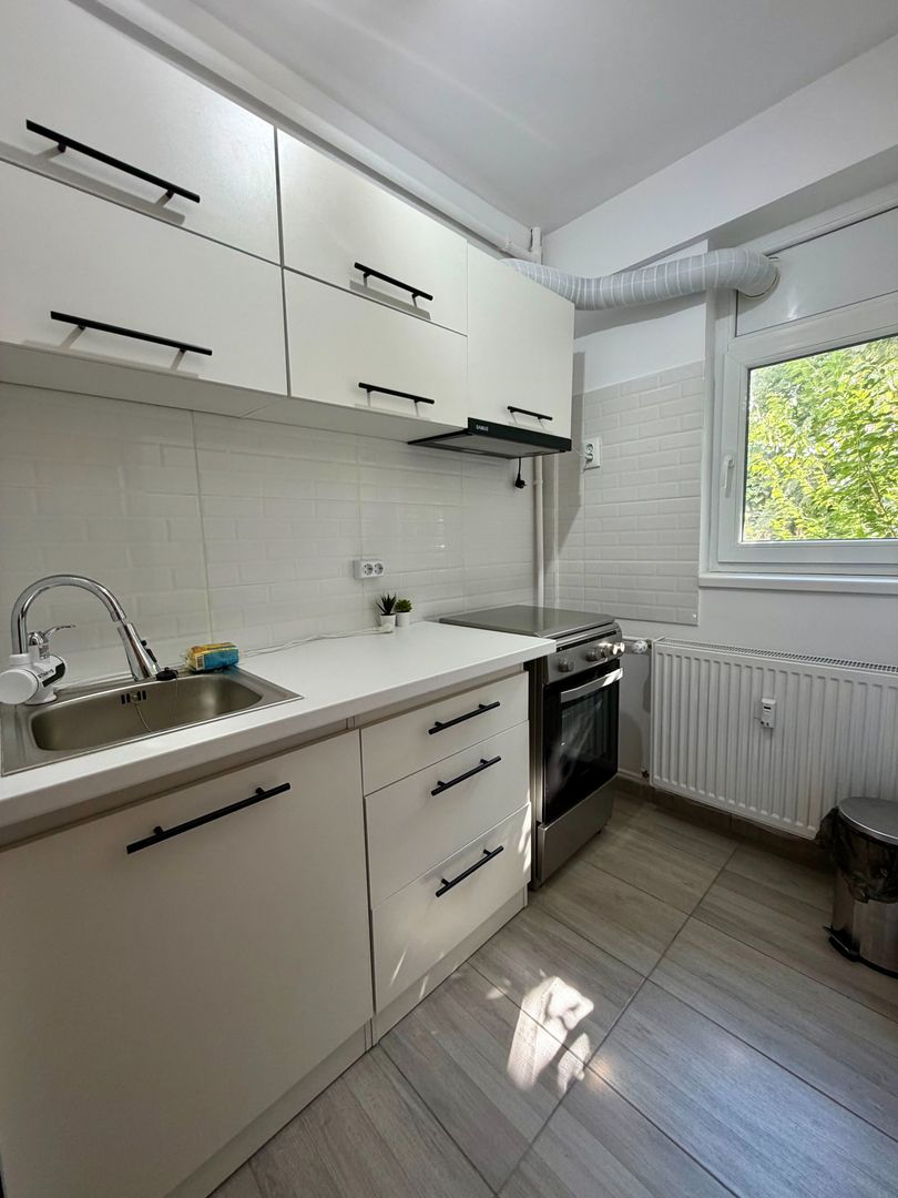 Garsoniera renovata, prima inchiriere - Drumul Taberei - Poză 5