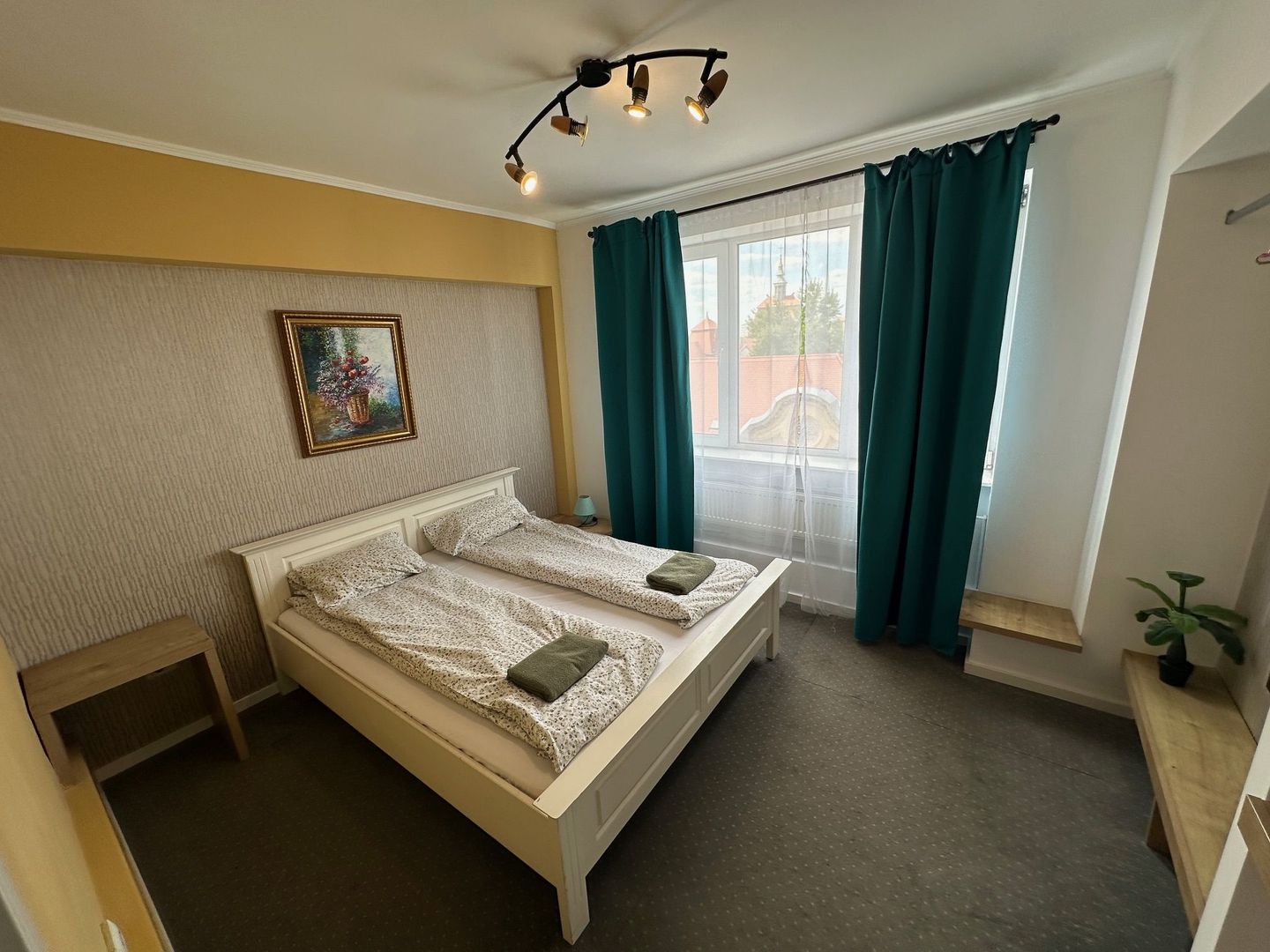 Apartment ultracentral cu 2 camere - Poză 13