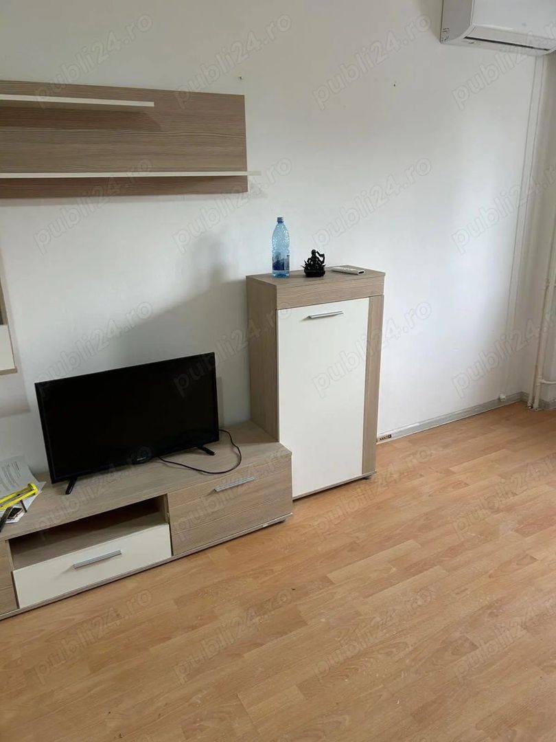 Apartament 2 camere decomandat, renovat, 3 min Metrou Păcii - Poză 3