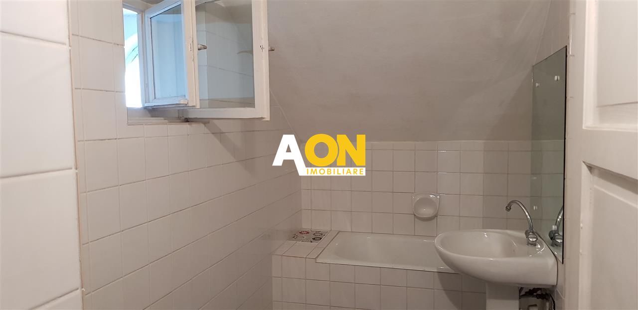 Casa ideala pentru transformare in pensiune - Poză 27