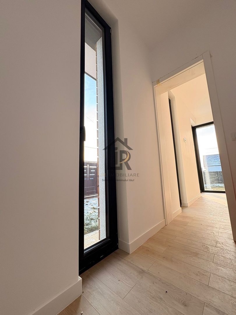 Casa individuala plan parter 4 camere zero comision -Miroslava - Poză 13