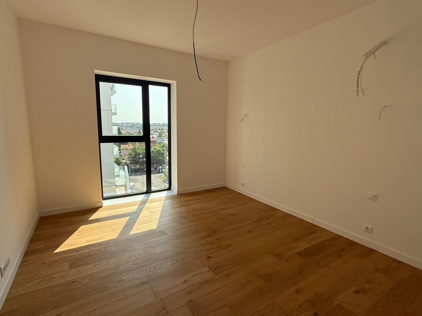 Apartament 3 camere | One Cotroceni | Etaj superior - Poză 1