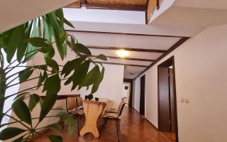 In regiune pitoreasca, cu view montan, Moeciu de Jos, Bran, Brasov - Poză 23