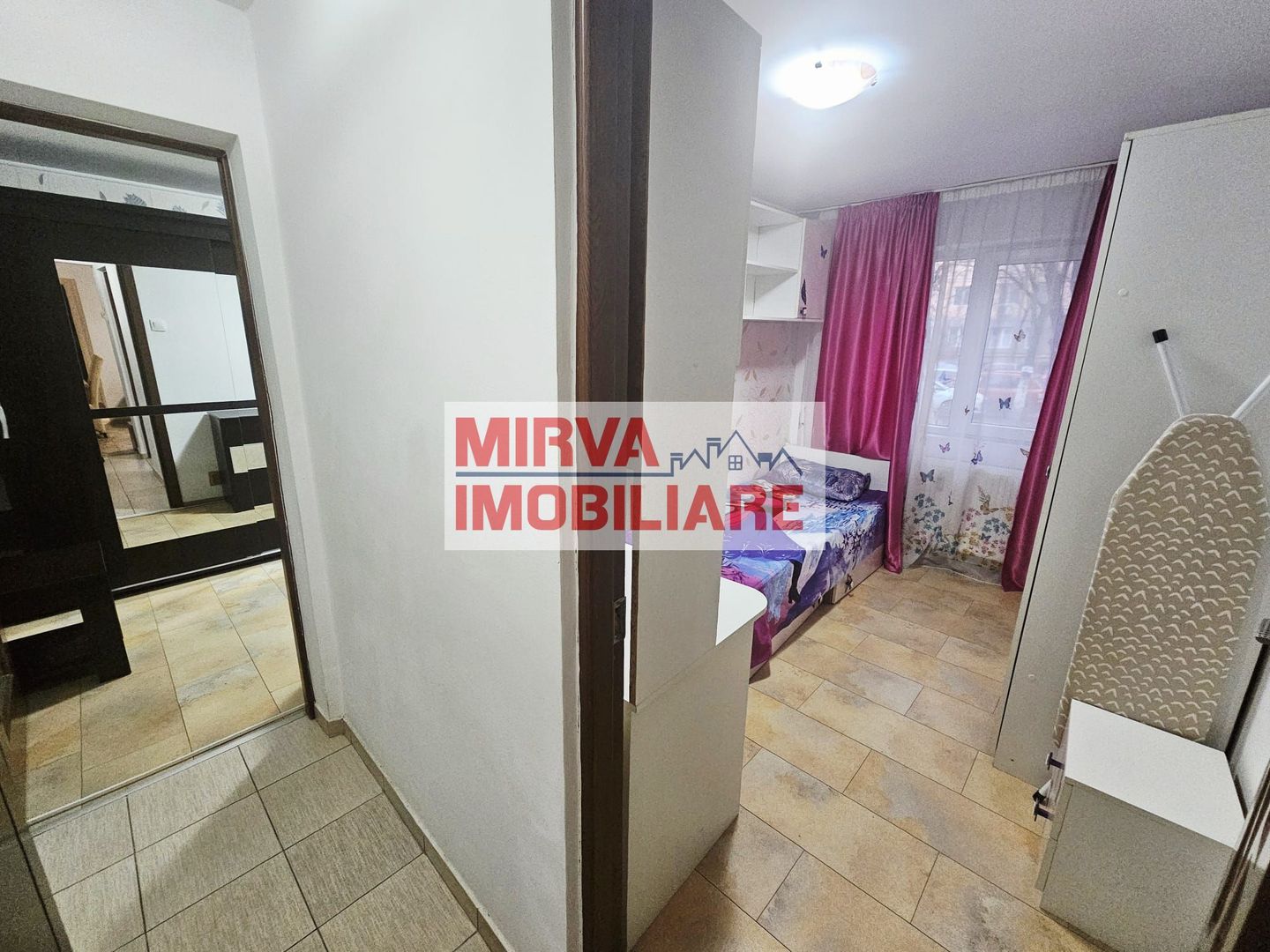 Apartament 3 camere – Zona Vest, parter – mobilat și utilat - Poză 8