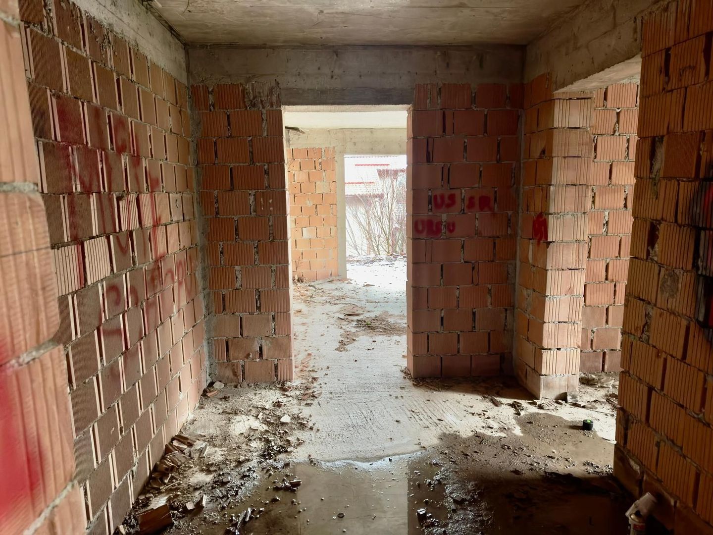 Vila Individuala S+P+1+M cu Teren 1000mp langa Padure - Balotesti - Poză 33