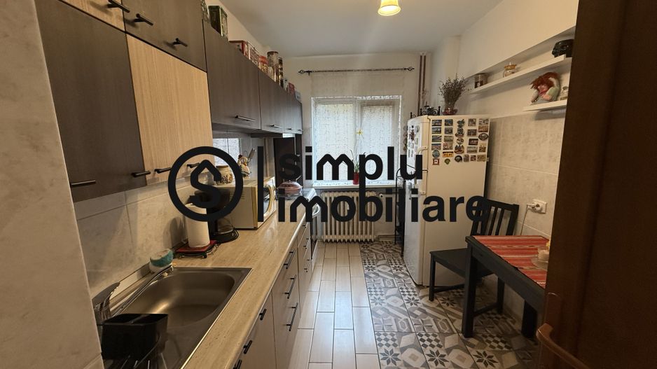 2 decomandate, etaj 3/7, Sara - 122 500 Euro - Poză 5