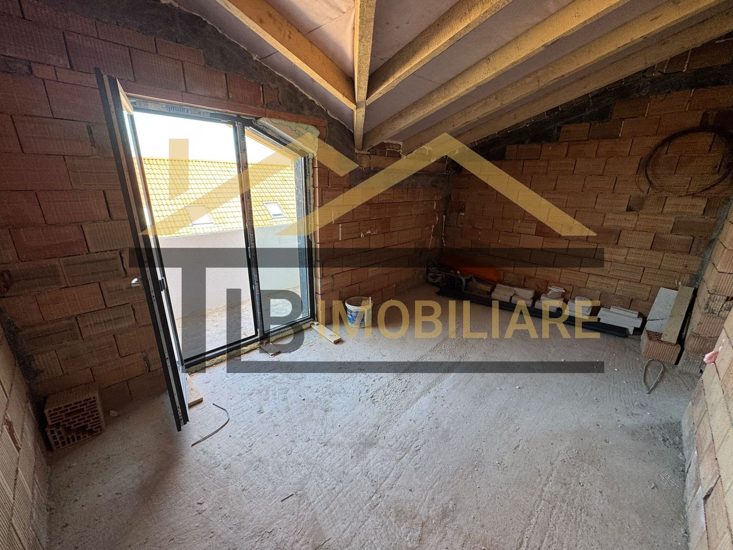 Apartament cu 2 camere, parcare, 50mp, Zona Sangeorgiu de Mures - Poză 4