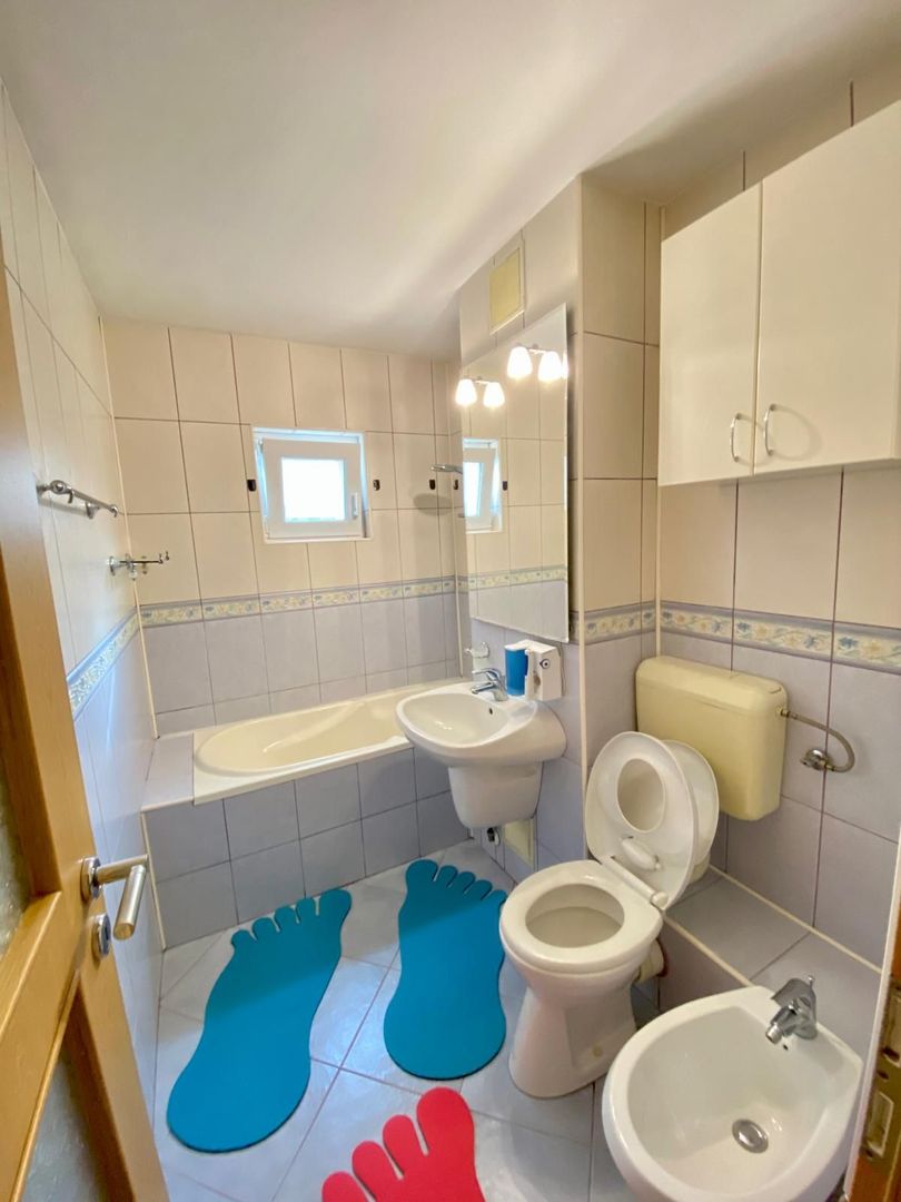 Girocului | Etaj 3 | Centrala proprie | Mobilat si Utilat | Boxa | Rulouri El. - Poză 12