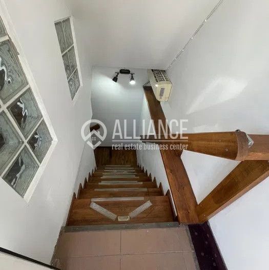 ULTRACENTRAL (COD10) - Spatiu de inchiriat la demisol - Poză 2