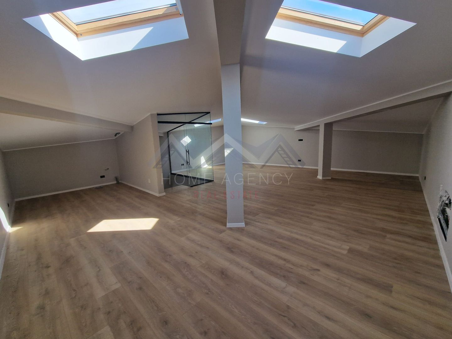 Casă nouă de vânzare lângă Pădurea Tunari – 5 camere, 306 mp teren - Poză 4