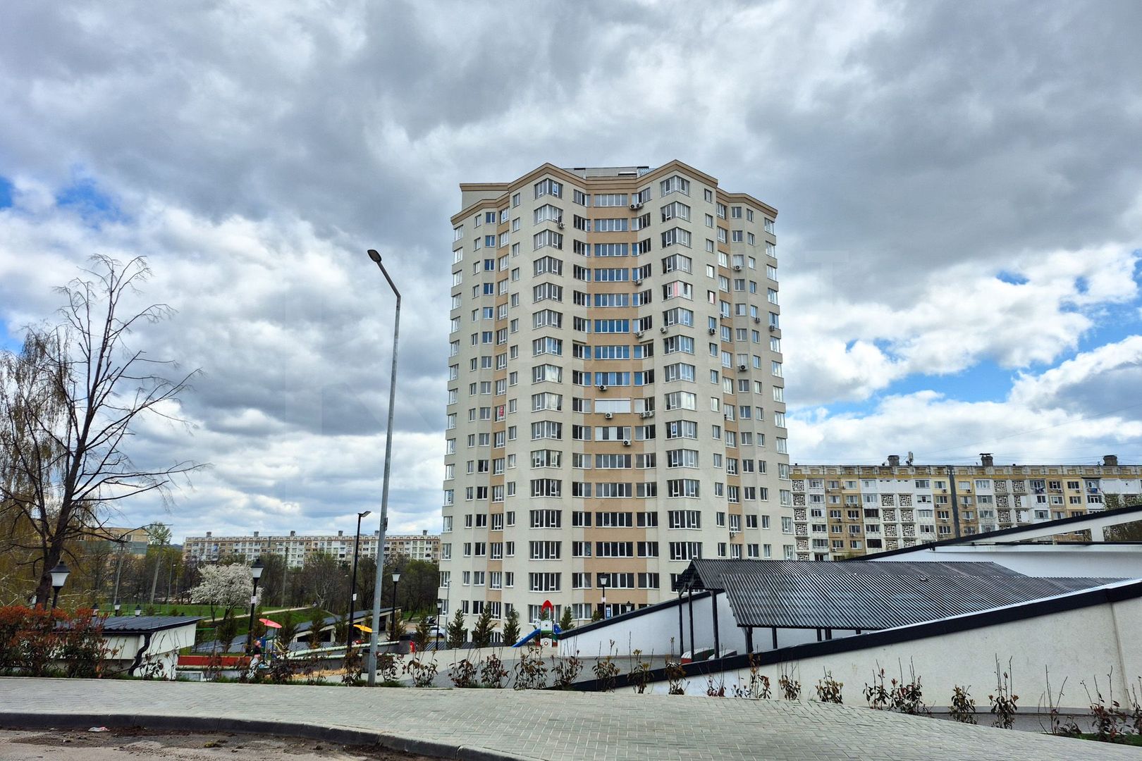 Vânzare, apartament, 2 camere , strada Ginta Latină, Ciocana - Poză 1