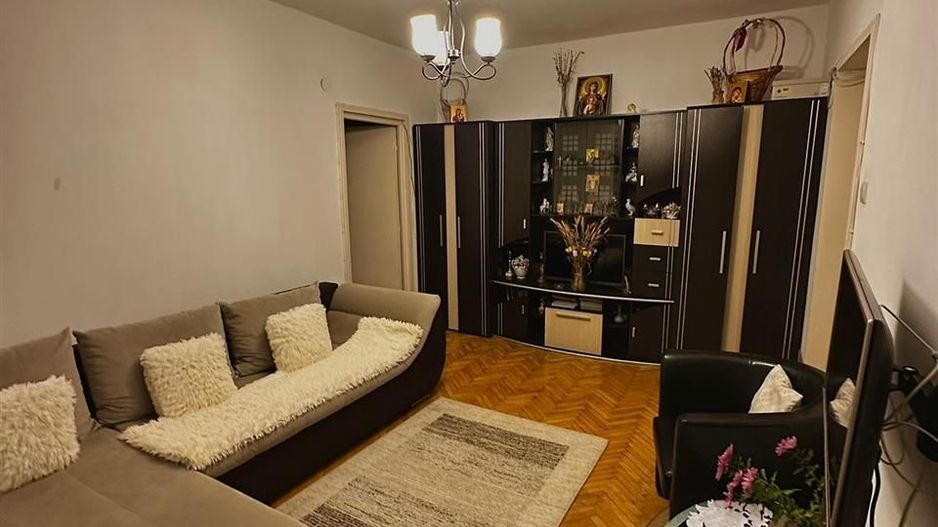 Apartament cu 2 camere zona Rogerius - Poză 2