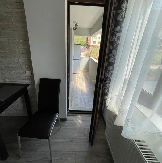 Apartament 3 camere | Floresti | Balcon | Loc de parcare - Poză 4