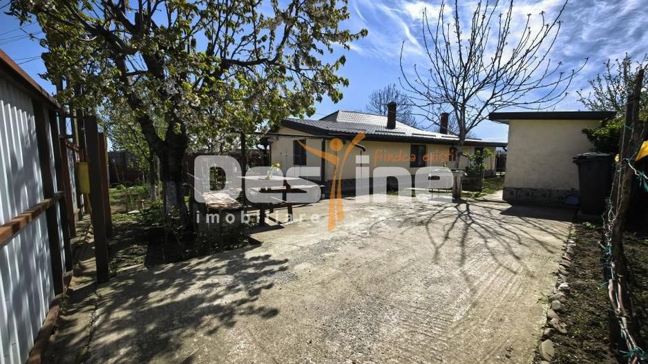 Casă 4 camere și 720 mp teren + beci și anexe - Poză 2