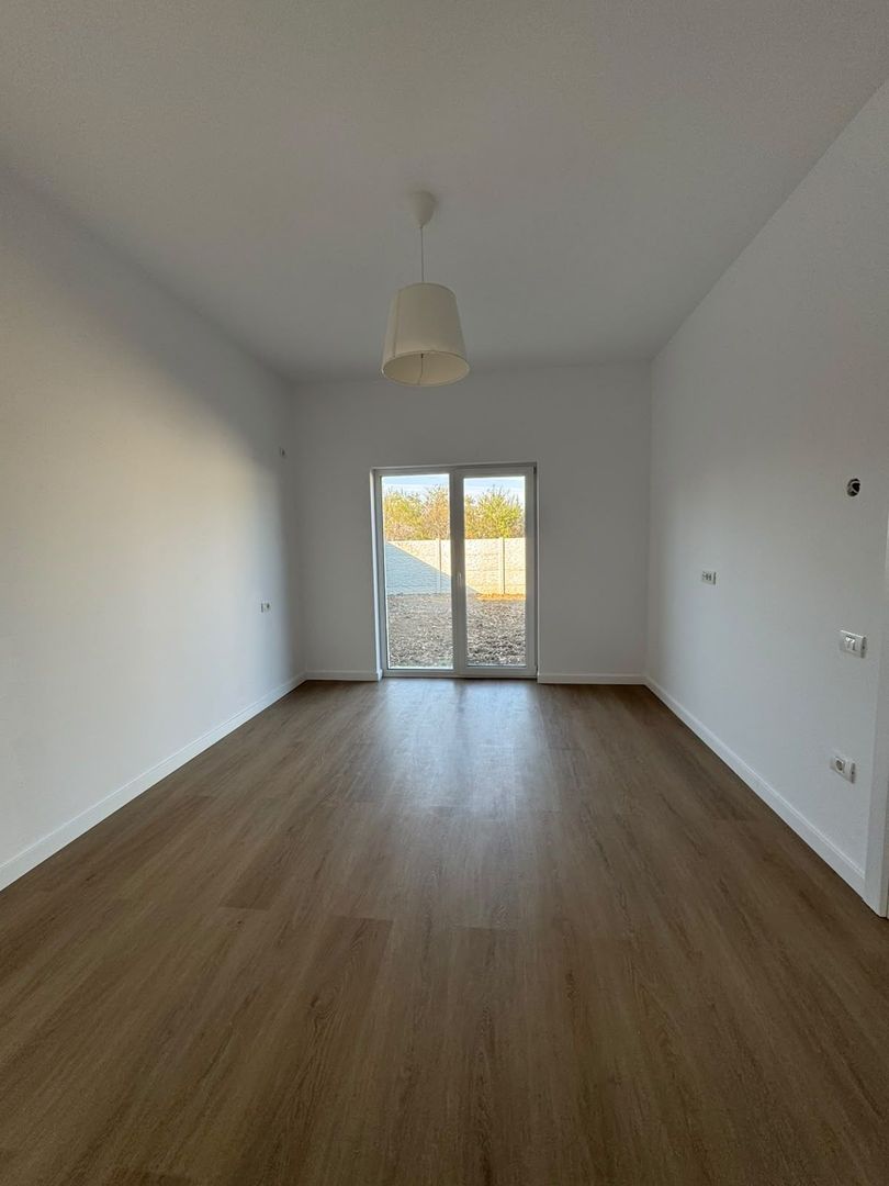 Casa traditionala napoletana gata de mutat! Finisaje premium - Poză 6