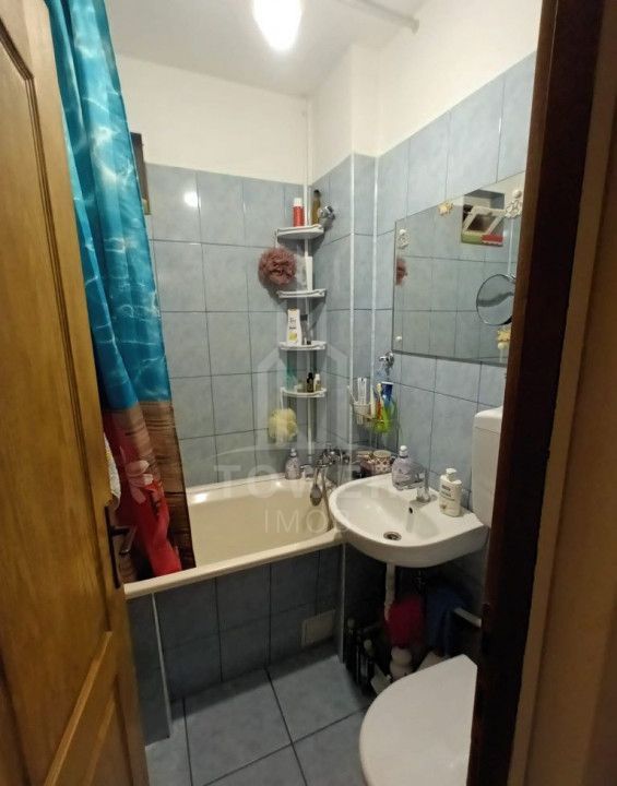 Apartament decomandat 2 camere Vasile Aaron 50mpu - Poză 5