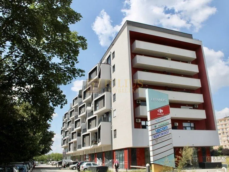 Soarelui complex Uranus Plaza. Aproape de Spitalul Judetean — fotografia 1
