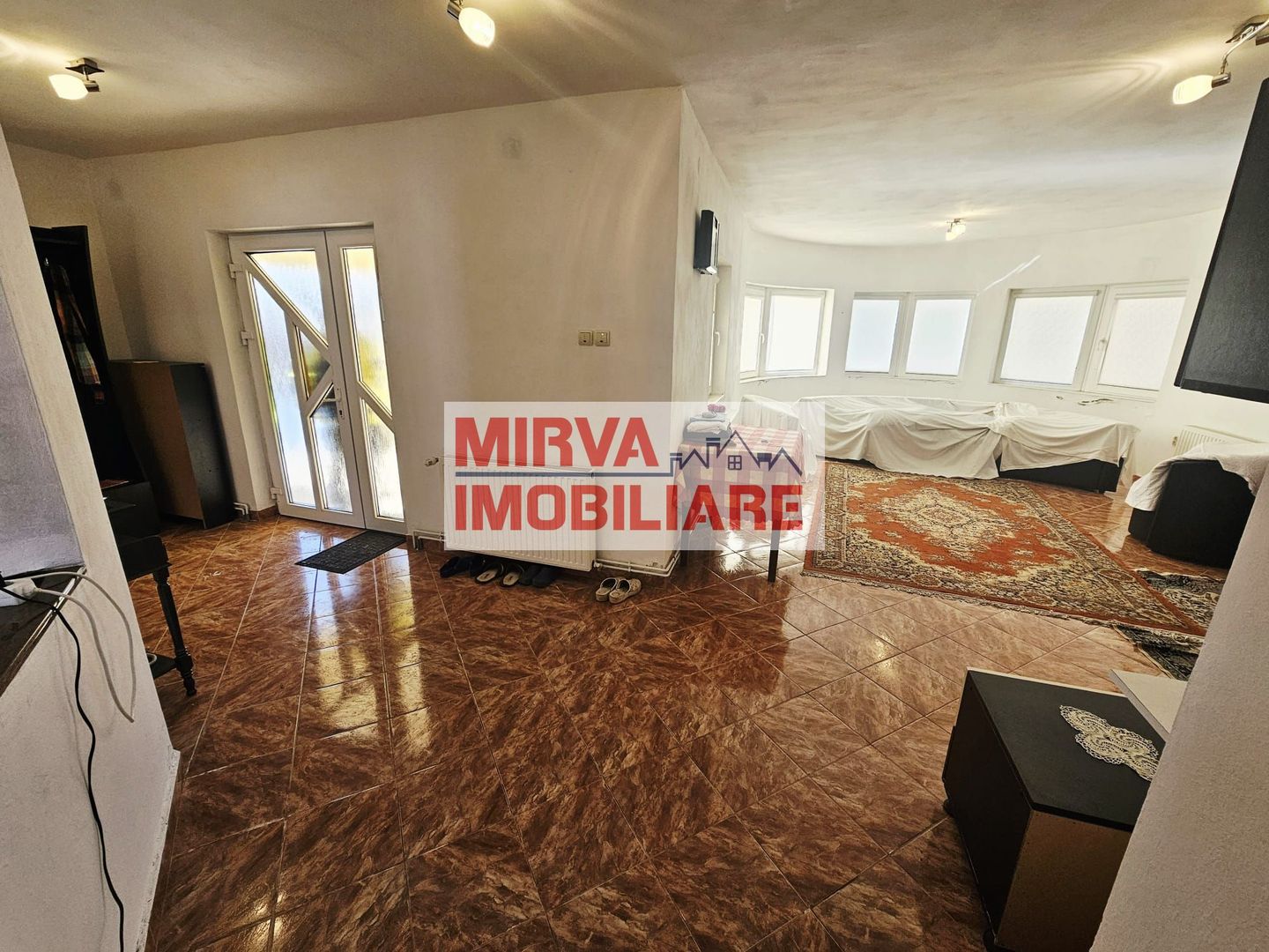 Casă 5 camere + teren generos 1700 mp – Ariceștii Rahtivani - Poză 25