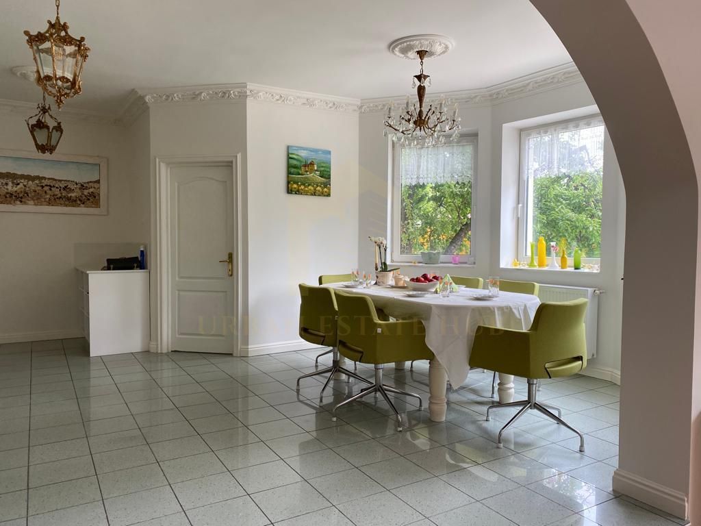 Vanzare casa individuala, 304 mp, teren 700, Gruia - Poză 7