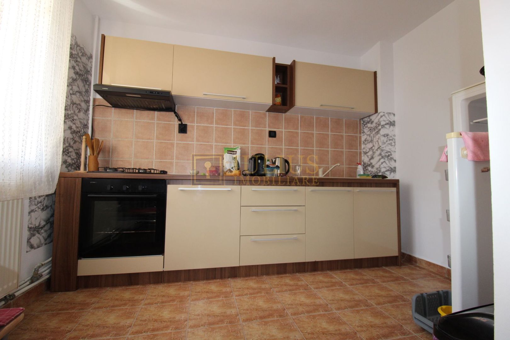 3 camere, etaj 1, centrala - Complex Studențesc - Poză 3
