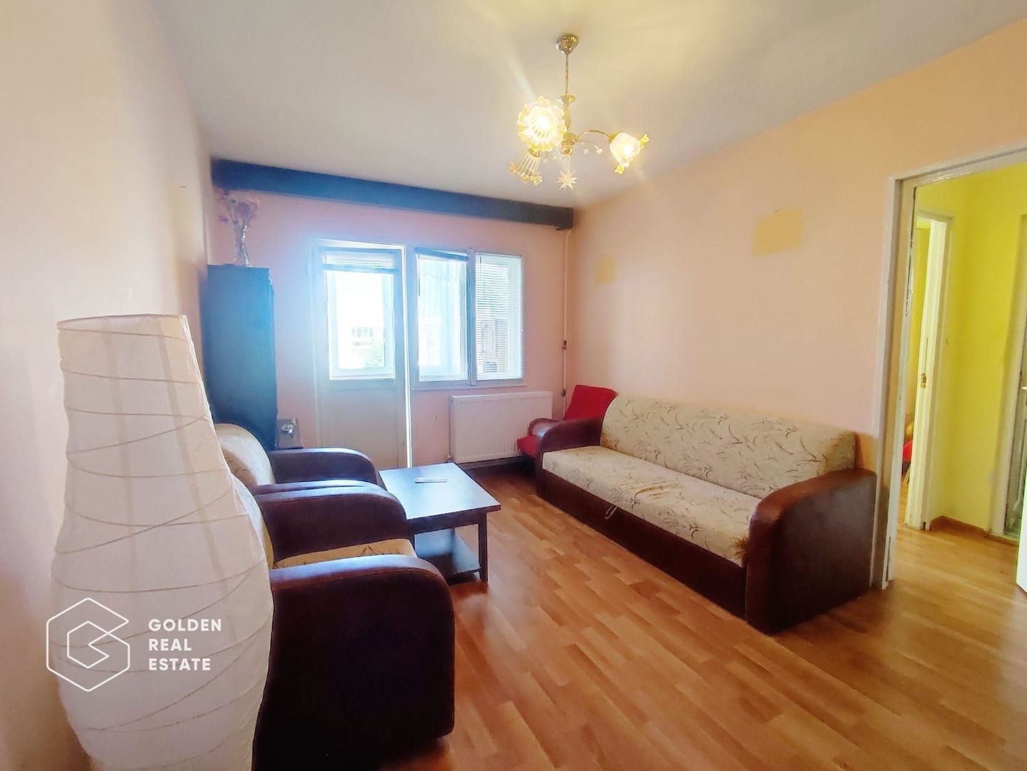 Apartment 2 camere, centrala proprie, zona Vlaicu - Poză 2