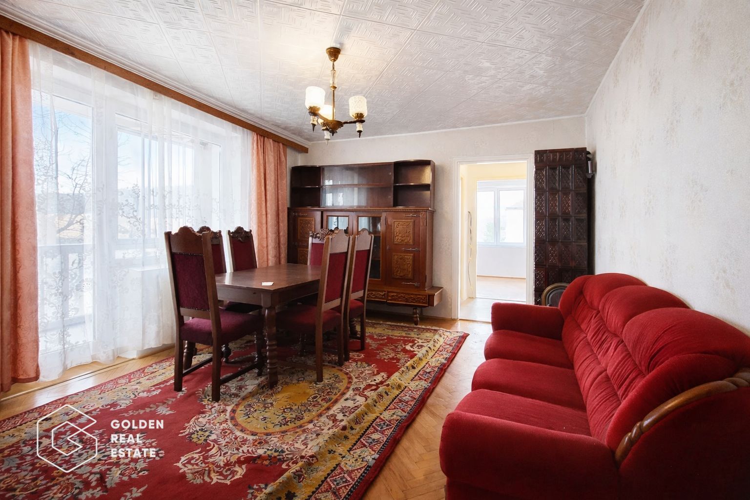 Apartament 3 camere, etaj 3, oras Lipova - Poză 1