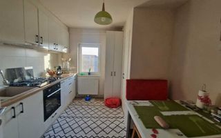 Apartament 3 camere Aradului 2 bai 2 balcoane centrala proprie - Poză 6