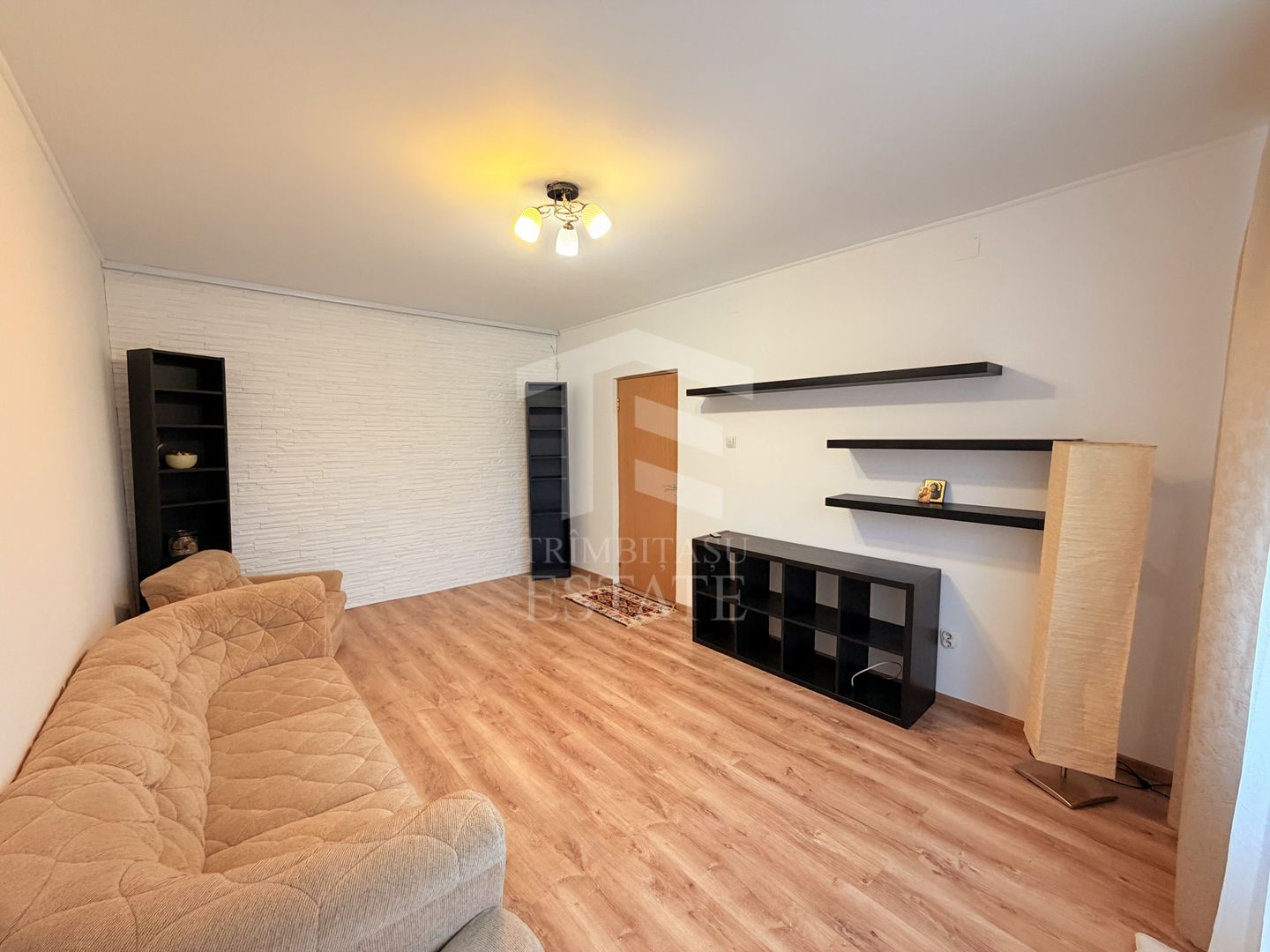 Apartament de inchiriat | 2 camere | Sector 4 | Pet friendly | - Poză 2
